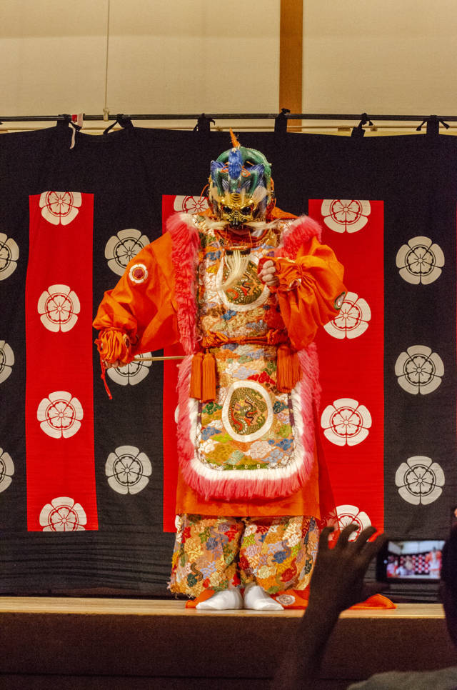 90 - Kyoto - teatro Gion Corner - musica y baile Gagaku